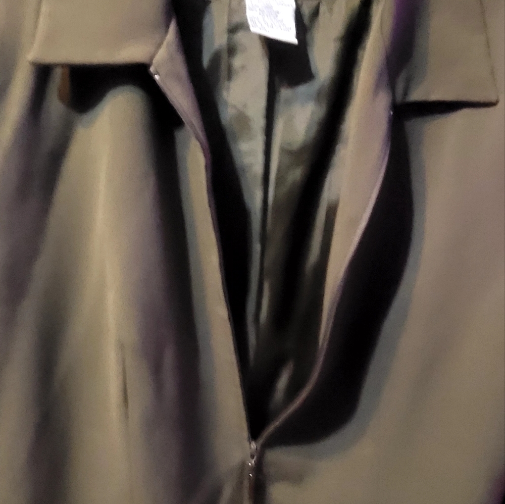 Sag Harbor Ladies Size 12 Moss Green Jacket Full Zip Front Long sleeves Collared - Picture 4 of 16